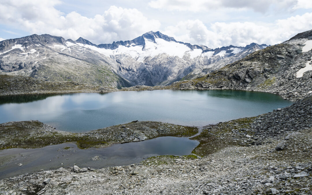 Gebirgsbach, Moor und Steppensee – Die faszinierenden Farben des Wassers